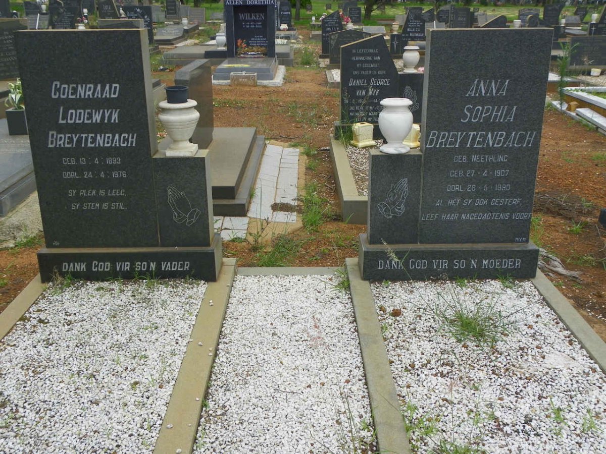 BREYTENBACH Coenraad Lodewyk 1893-1976 &amp; Anna Sophia NEETHLING 1907-1990
