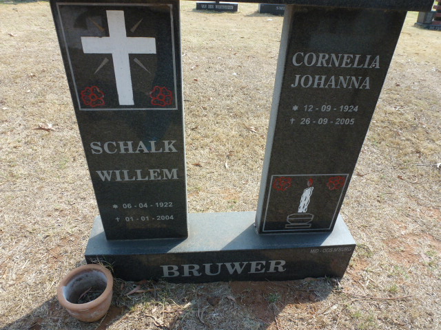 BRUWER Schalk Willem 1922-2004 &amp; Cornelia Johanna 1924-2005