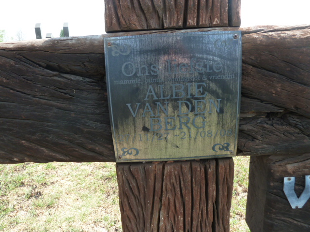 BERG Albie, van den 1937–2003 #2