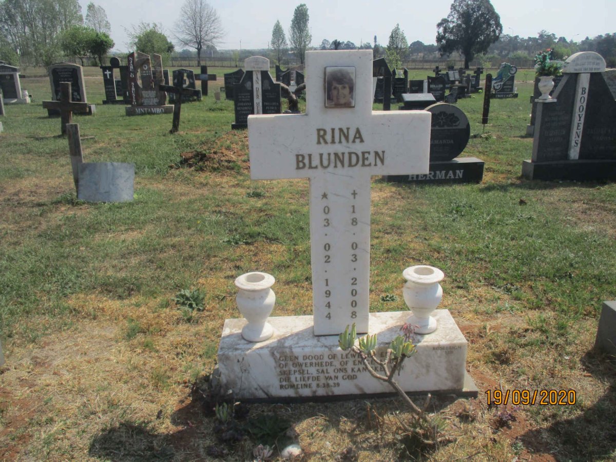 BLUNDEN Rina 1944-2008