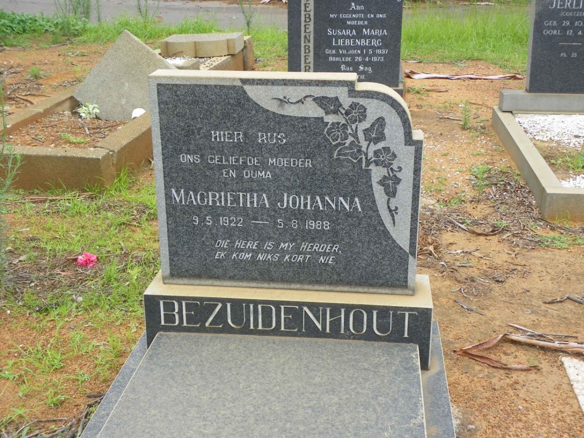 BEZUIDENHOUT Magrietha Johanna 1922-1988