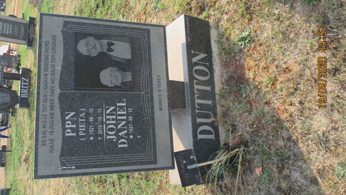 DUTTON John Daniel 1927- &amp; P.P.N. 1921-2010