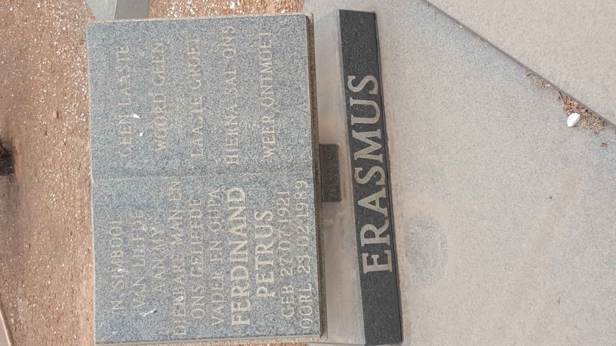 ERASMUS Ferdinand Petrus 1921–1989 & Christina Wilhelmina 1925– #1