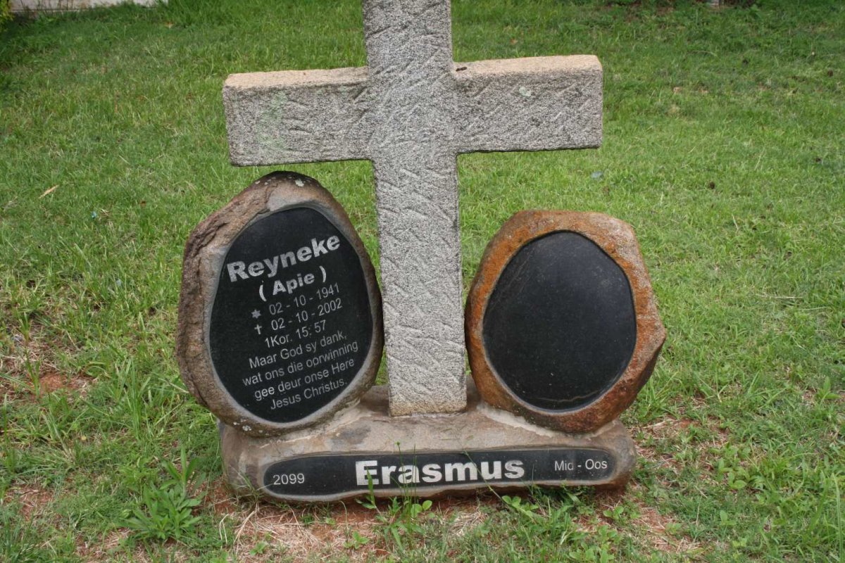 ERASMUS Reyneke 1941-2002