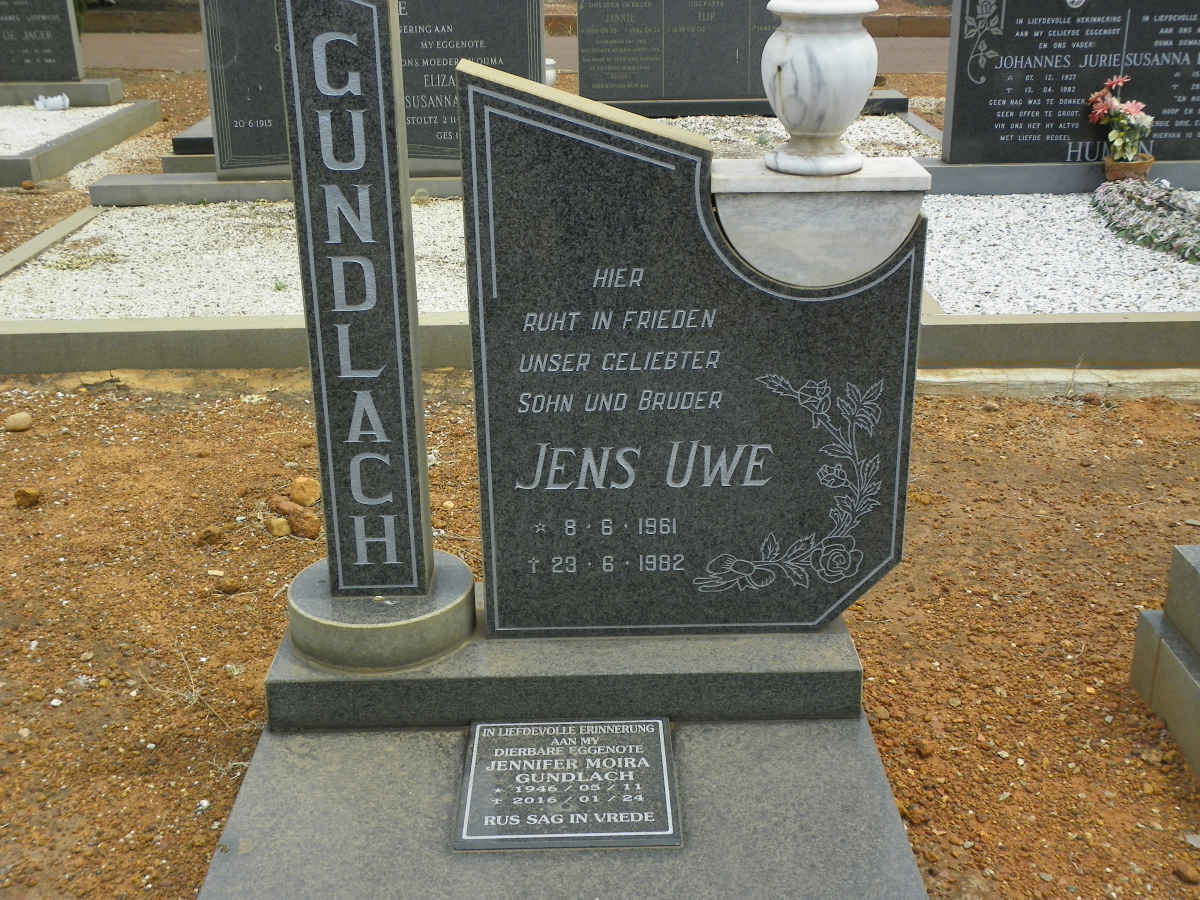GUNDLACH Jennifer Moira 1946-2016 :: GUNDLACH Jens Uwe 1961-1982