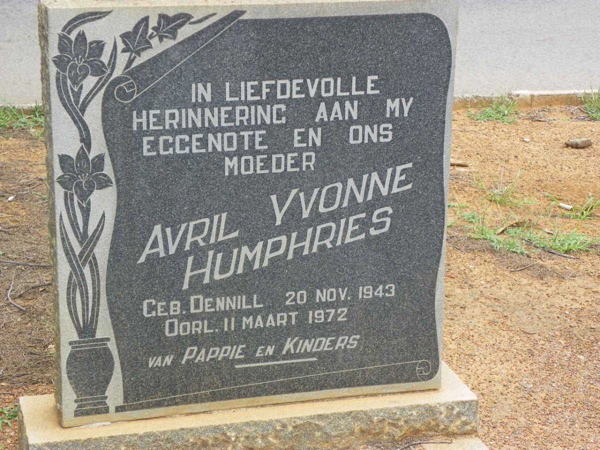 HUMPHRIES Avril Yvonne nee DENNILL 1943-1972