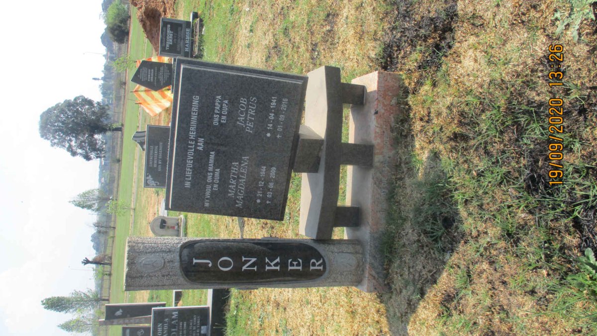 JONKER Jacob Petrus 1941-2016 &amp; Martha Magdalena 1944-2009