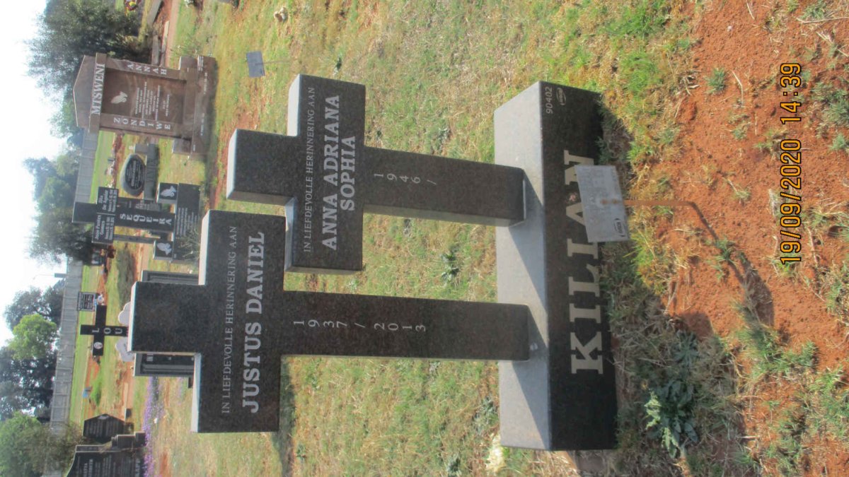 KILIAN Justus Daniel 1937-2013 &amp; Anna Adriana Sophia 1946-