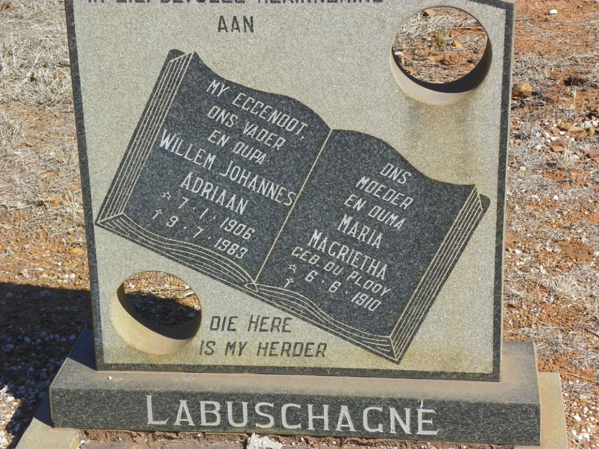 LABUSCHAGNE Willem Johannes Adriaan 1906-1983 &amp; Maria Magrietha DU PLOOY 1910-