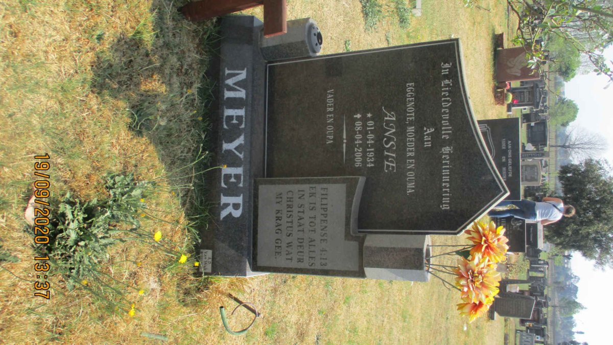 MEYER Ansie 1934-2006