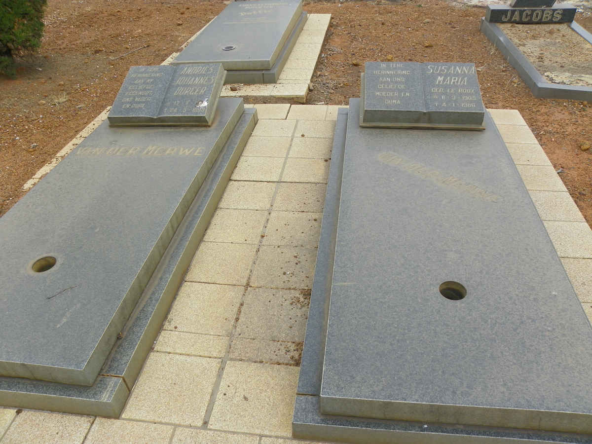 MERWE Andries Johannes Burger, van der [...]–1983 & Susanna Maria nee LE ROUX 1905–1986 #1