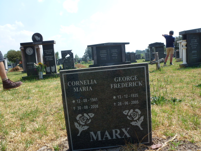 MARX George Frederick 1935-2005 &amp; Cornelia Maria 1941-2008