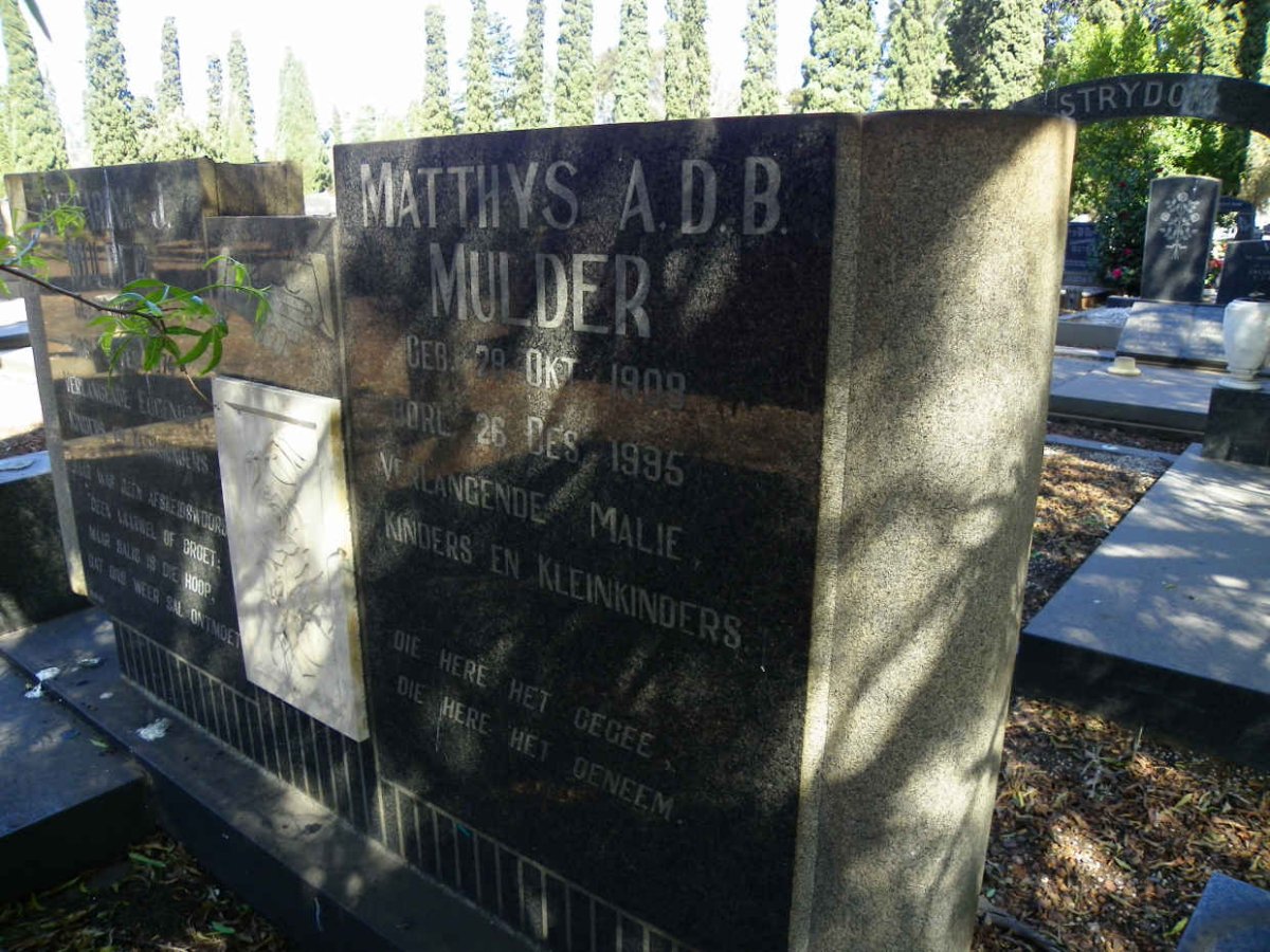 MULDER Matthys A.D.B. 1908-1995 &amp; Catharina J. LINDEQUE -1974 #2