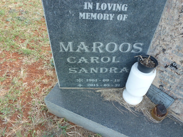 MAROOS Carol Sandra 1961-2015