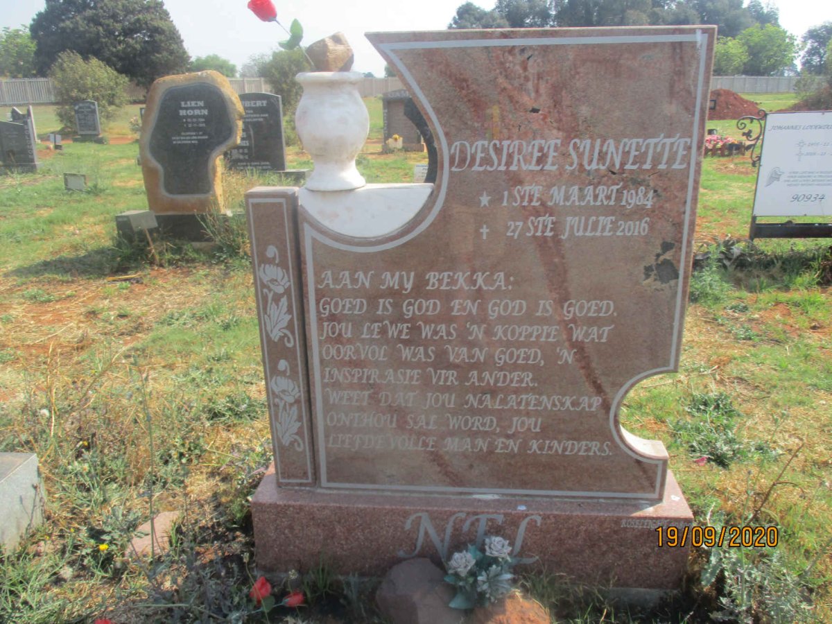 NEL Desiree Sunette 1984-2016