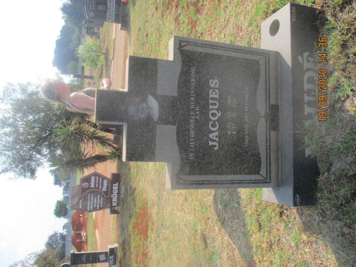 NAUDE Jacques 1980-2011