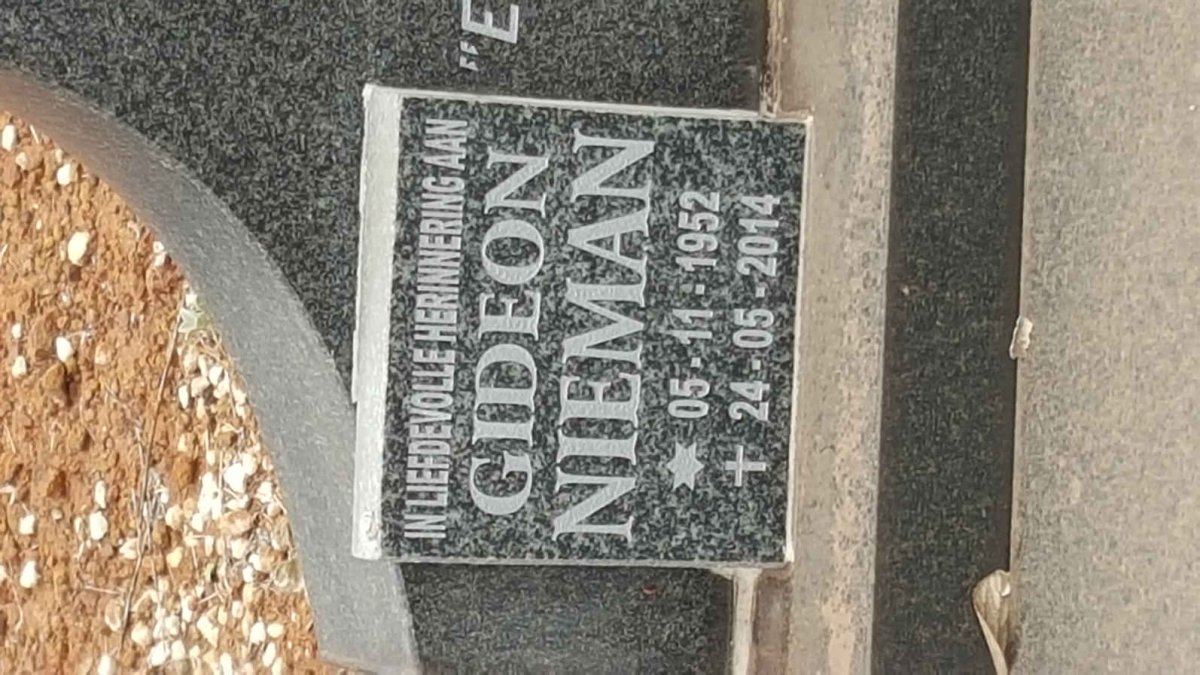 NIEMAN Gideon Andries 1912-1982 &amp; Susanna Jacoba E. 1920-2006 :: NIEMAN Gideon 1952-2014 #3