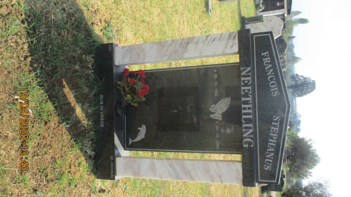 NEETHLING Francois Stephanus 1982-2004