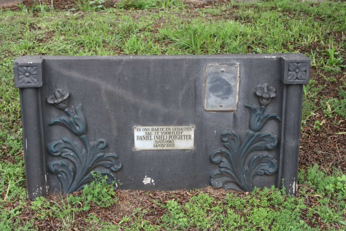 POTGIETER Daniel 1982-2003