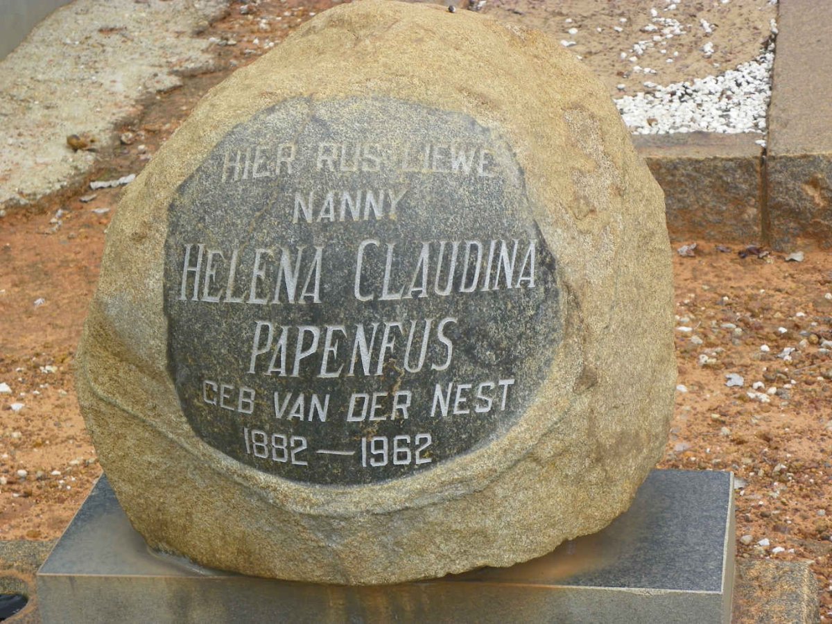 PAPENFUS Helena Claudina nee VAN DER NEST 1882-1962
