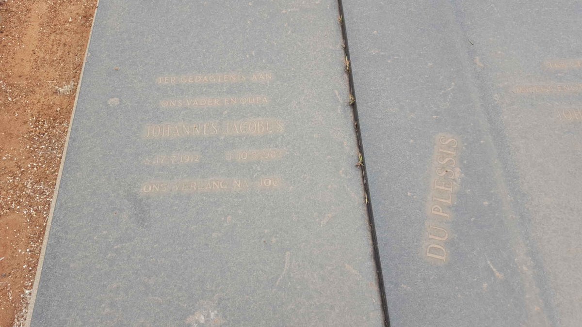 PLESSIS Johannes Jacobus, du 1912-1987 &amp; Johanna Elizabeth 1911-1982 #1