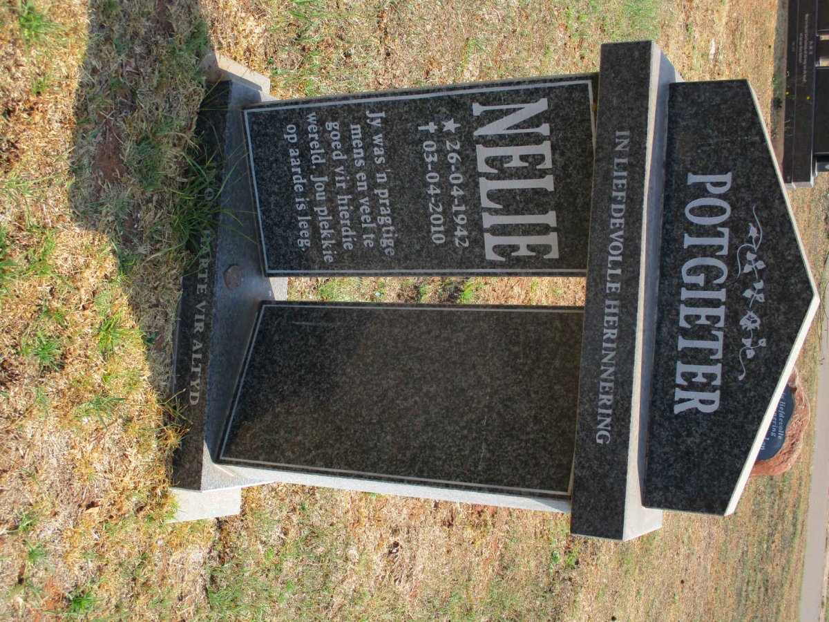POTGIETER Nellie 1942-2010