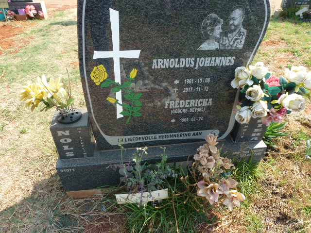 SMIT Arnoldus Johannes 1961-2017 &amp; Fredericka DEYSEL 1965-