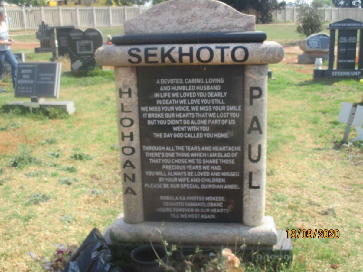SEKHOTO Hlohona Paul
