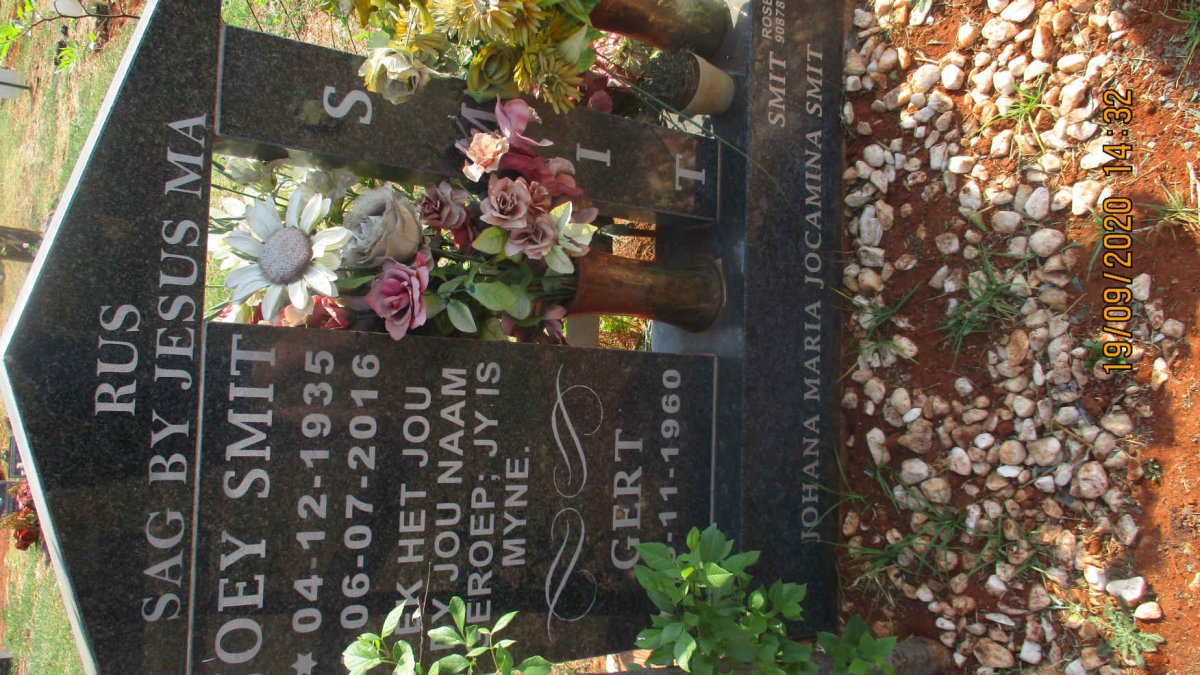 SMIT Gert 1960- &amp; Johana Maria Jocamina 1935-2016