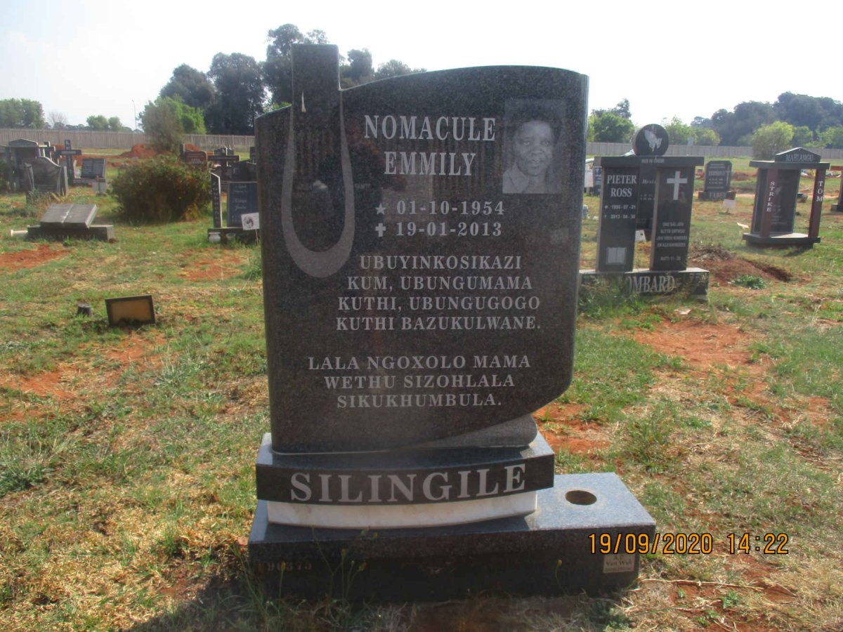 SILINGILE Nomacule Emmily 1954-2013
