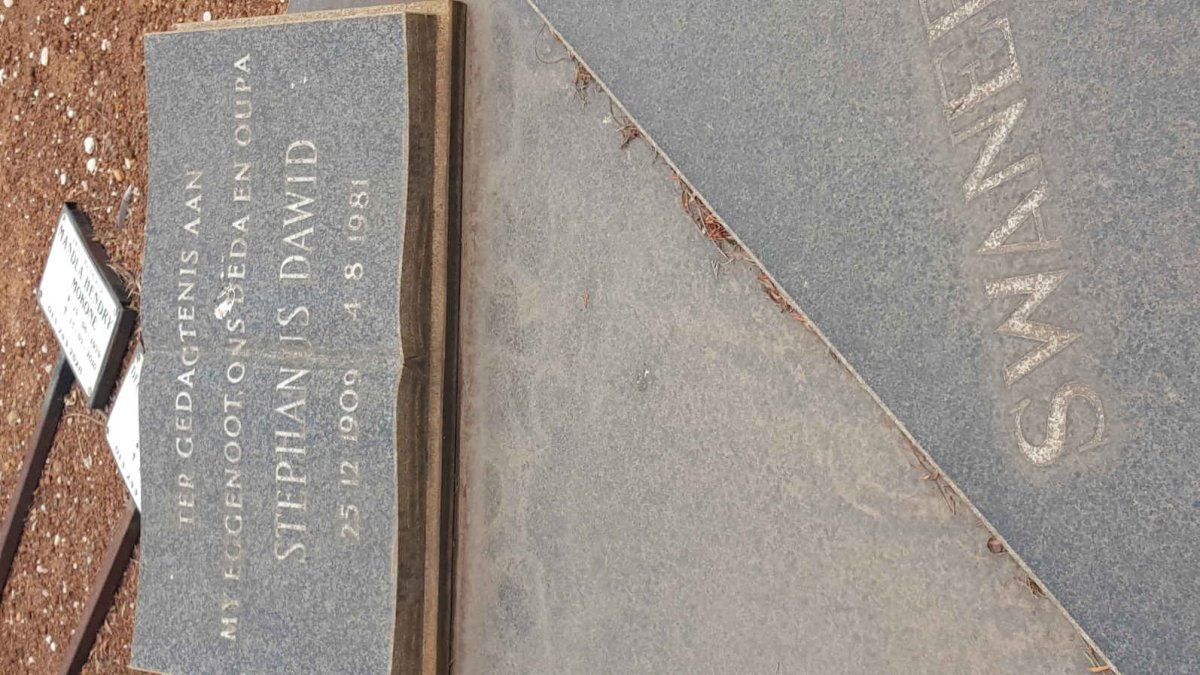 SWANEPOEL Stephanus Dawid 1909–1981 & Junetha Susan 1911–2008 #2