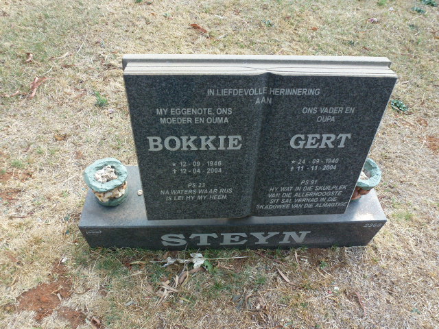 STEYN Gert 1940-2004 &amp; Bokkie 1946-2004