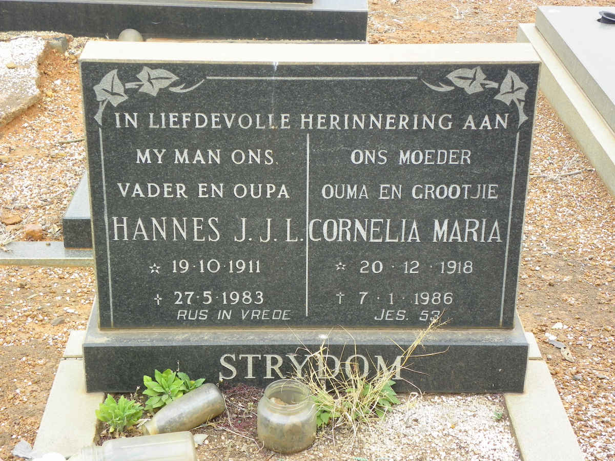 STRYDOM Hannes J.J.L. 1911-1983 &amp; Cornelia Maria 1918-1986