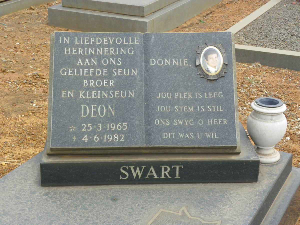 SWART P.S. 1915–1988 :: SWART Deon 1965–1982 #2