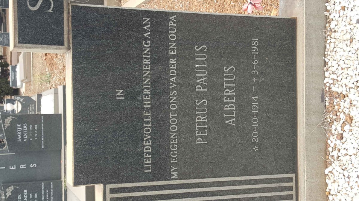 SCHOEMAN Petrus Paulus Albertus 1914-1981 &amp; Mathilda Sussanna Catharina 1917-1989 #2