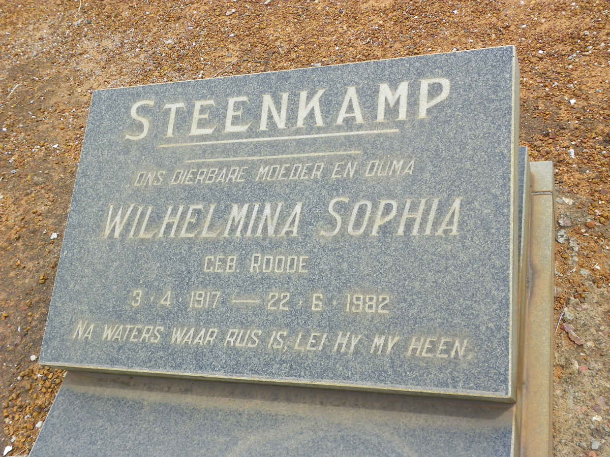 STEENKAMP Wilhelmina Sophia nee ROODE 1917-1982