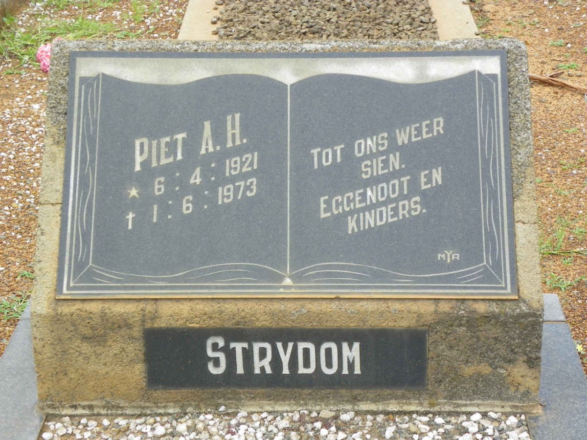 STRYDOM Piet A.H. 1921-1973