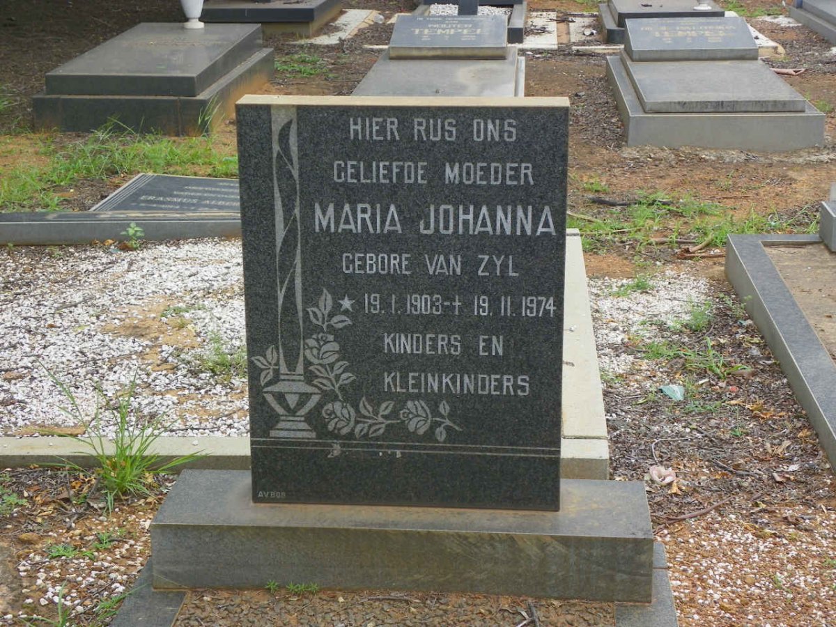 ? Maria Johanna nee VAN ZYL 1903-1974