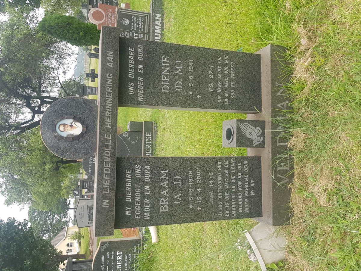 VELDMAN A.J. 1939-2002 &amp; D.M. 1941-