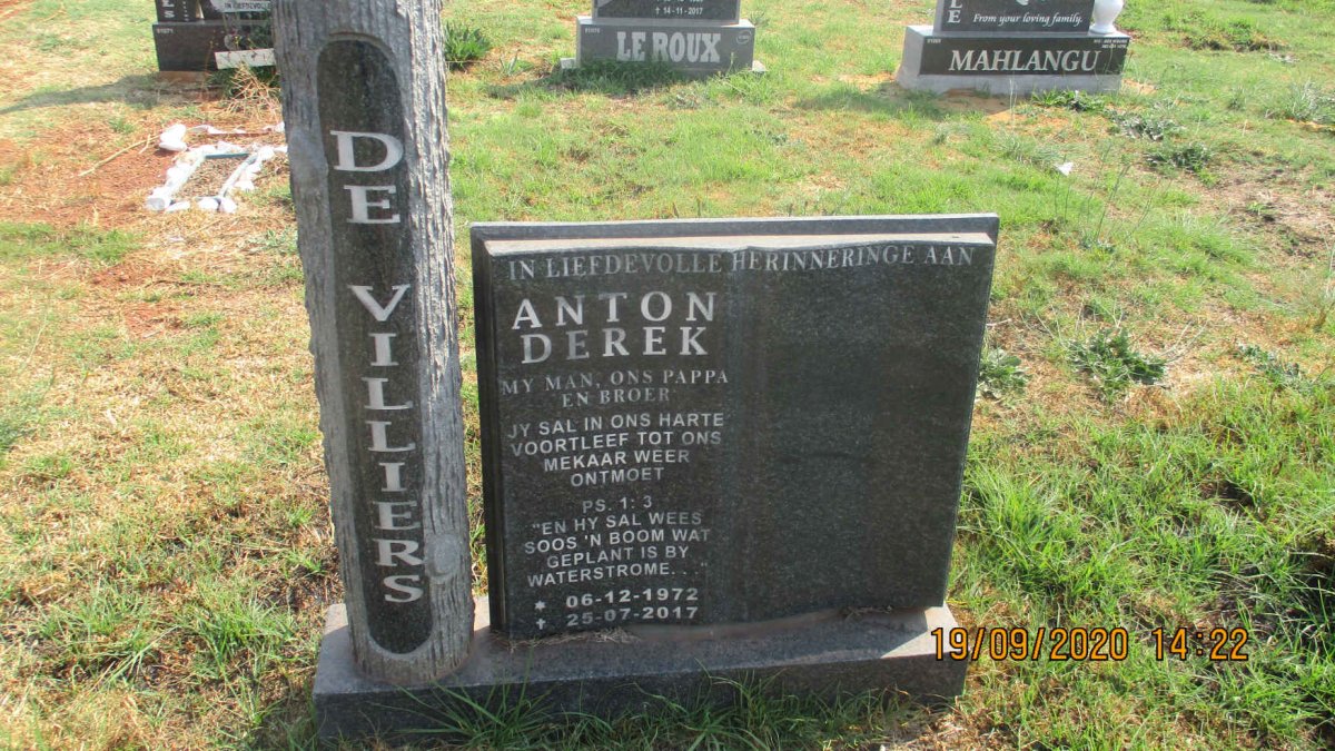VILLIERS Anton Derek, de 1972-2017