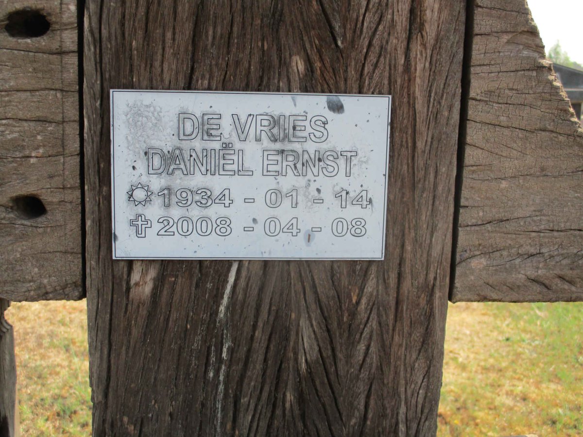 VRIES Daniel Ernst, de 1934-2008