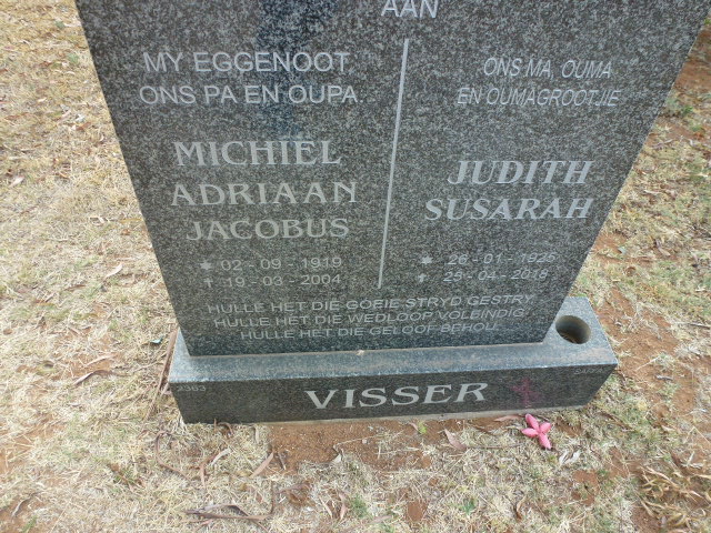 VISSER Michiel Adriaan Jacobus 1919-2004 &amp; Judith Susarah 1925-2018