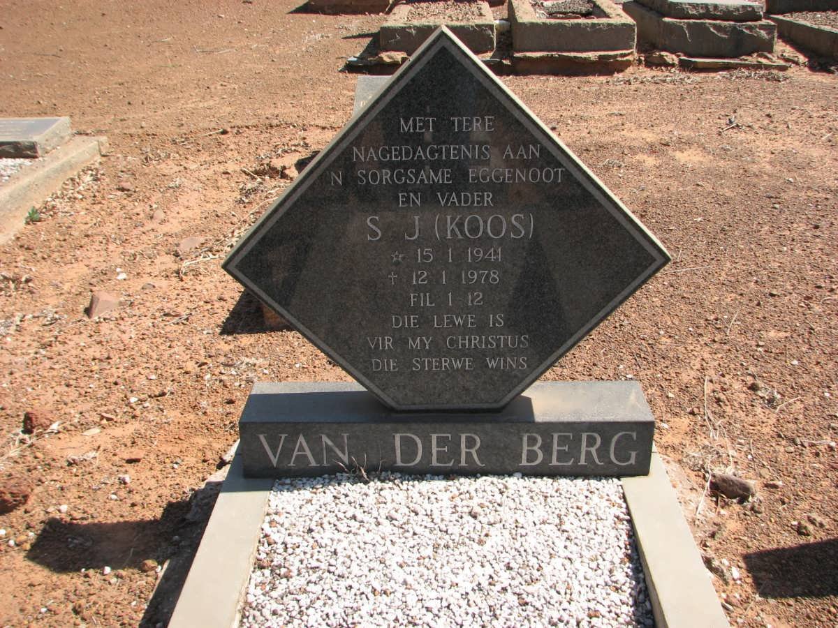 BERG S.J., van der 1941-1978