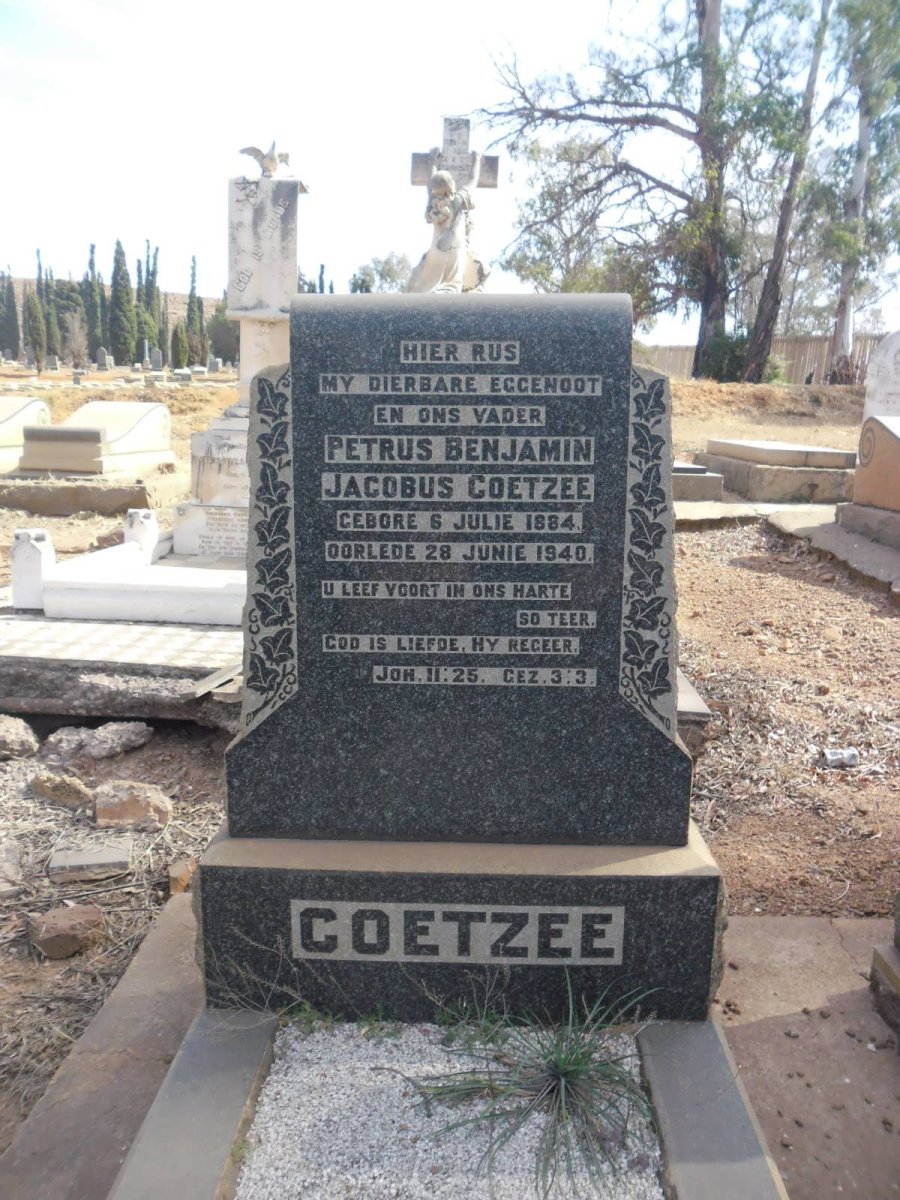 COETZEE Petrus Benjamin Jacobus 1884-1940 & Susanna Louisa Catharina nee DE KLERK 1887-1950 #1