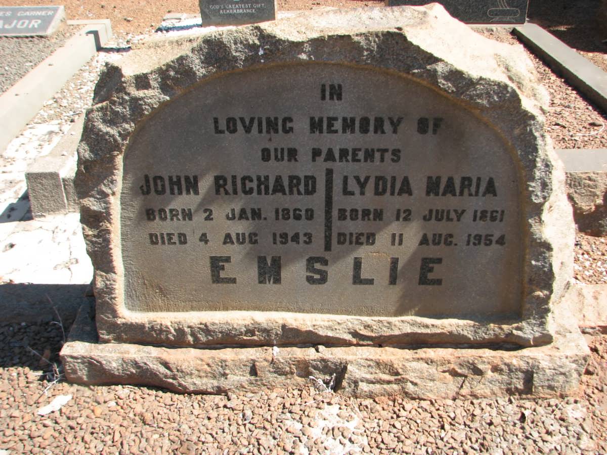 EMSLIE John Richard 1860-1943 &amp; Lydia Maria 1861-1954
