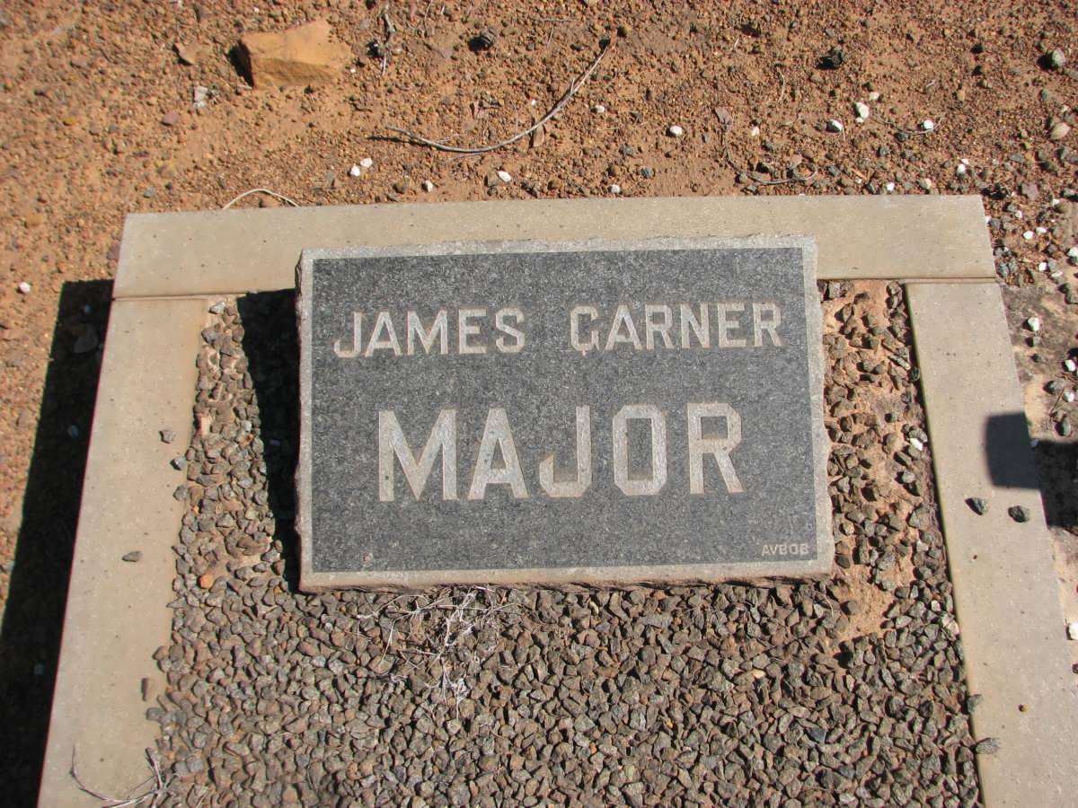 GARNER James