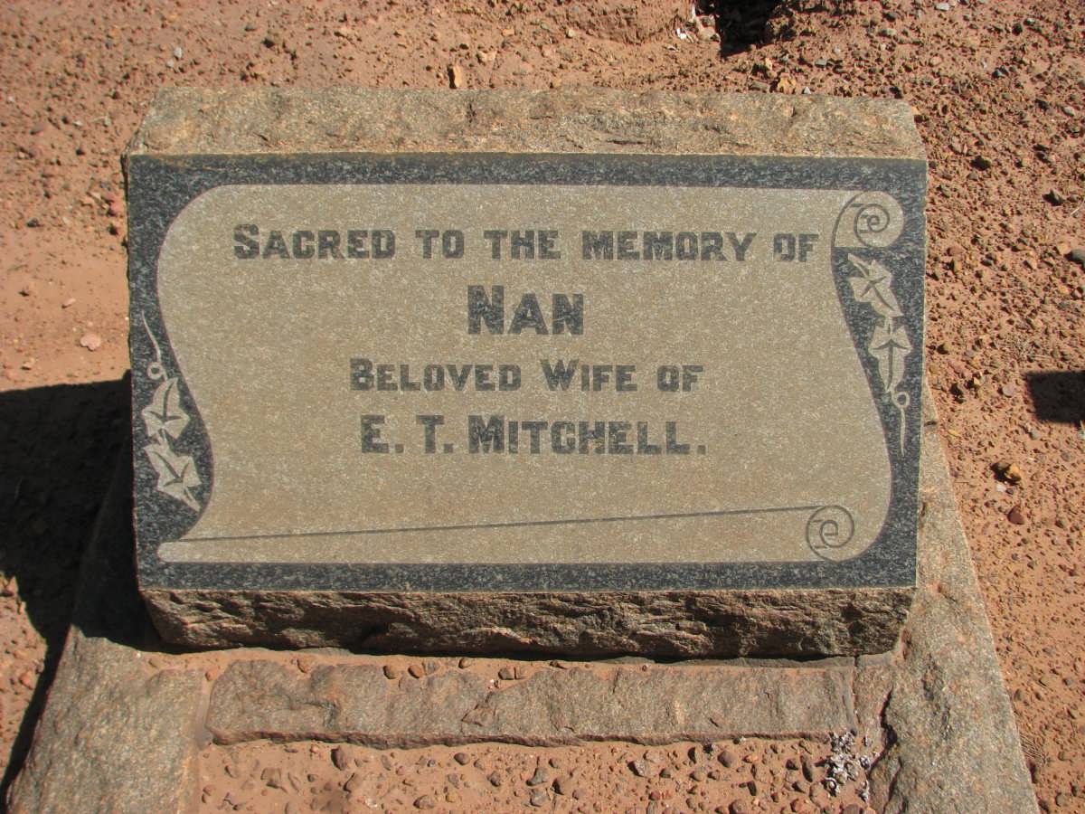 MITCHELL Nan 