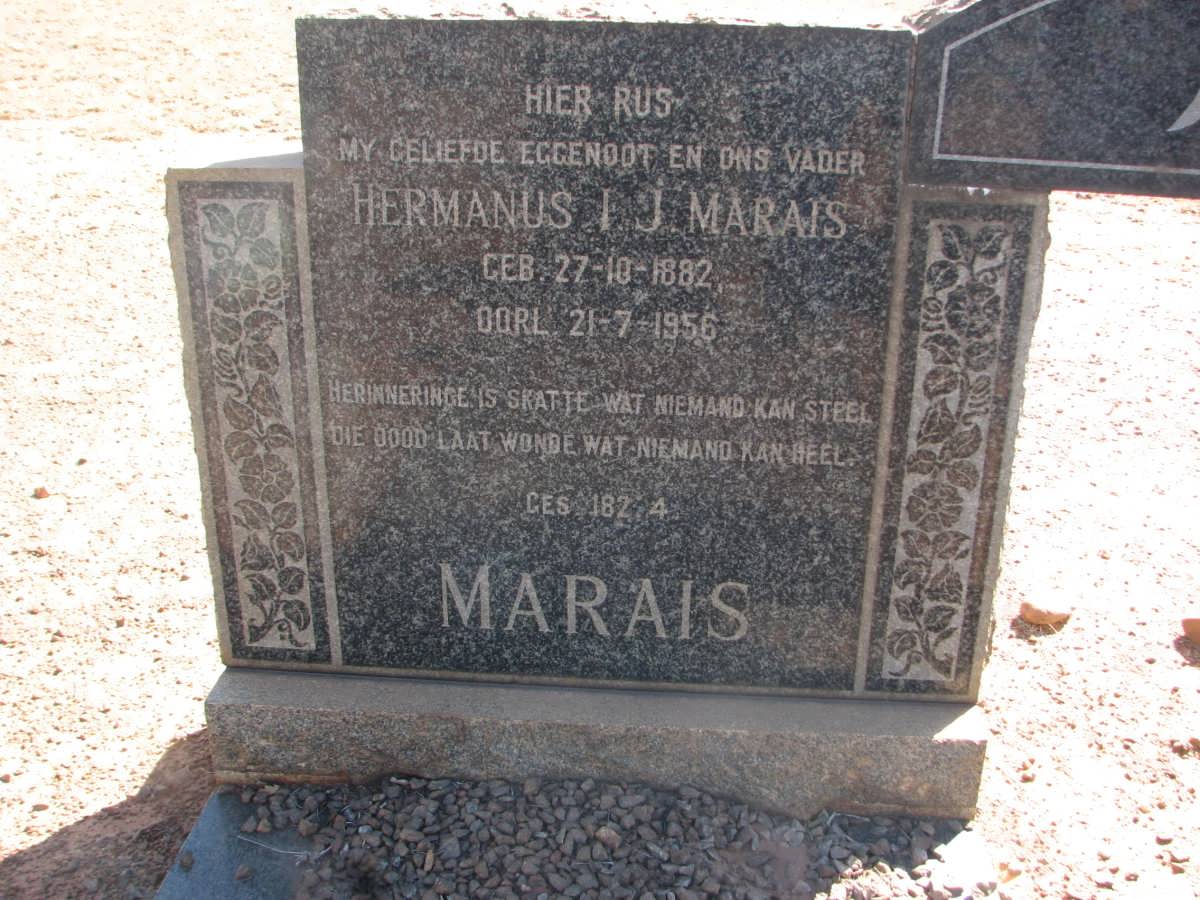 MARAIS Hermanus I.J. 1882-1956 & Maria Johanna nee DE BEER 1887-1971 #1