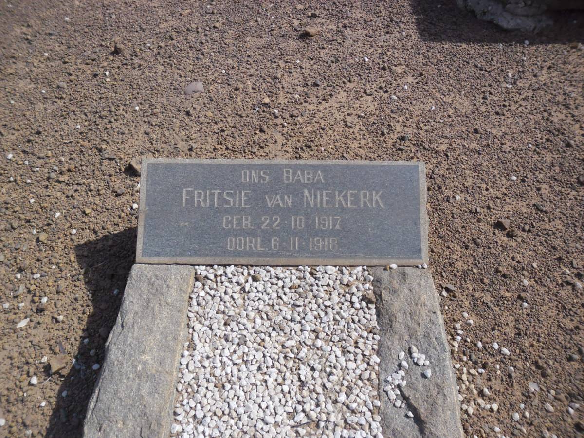 NIEKERK Fritsie, van 1917-1918