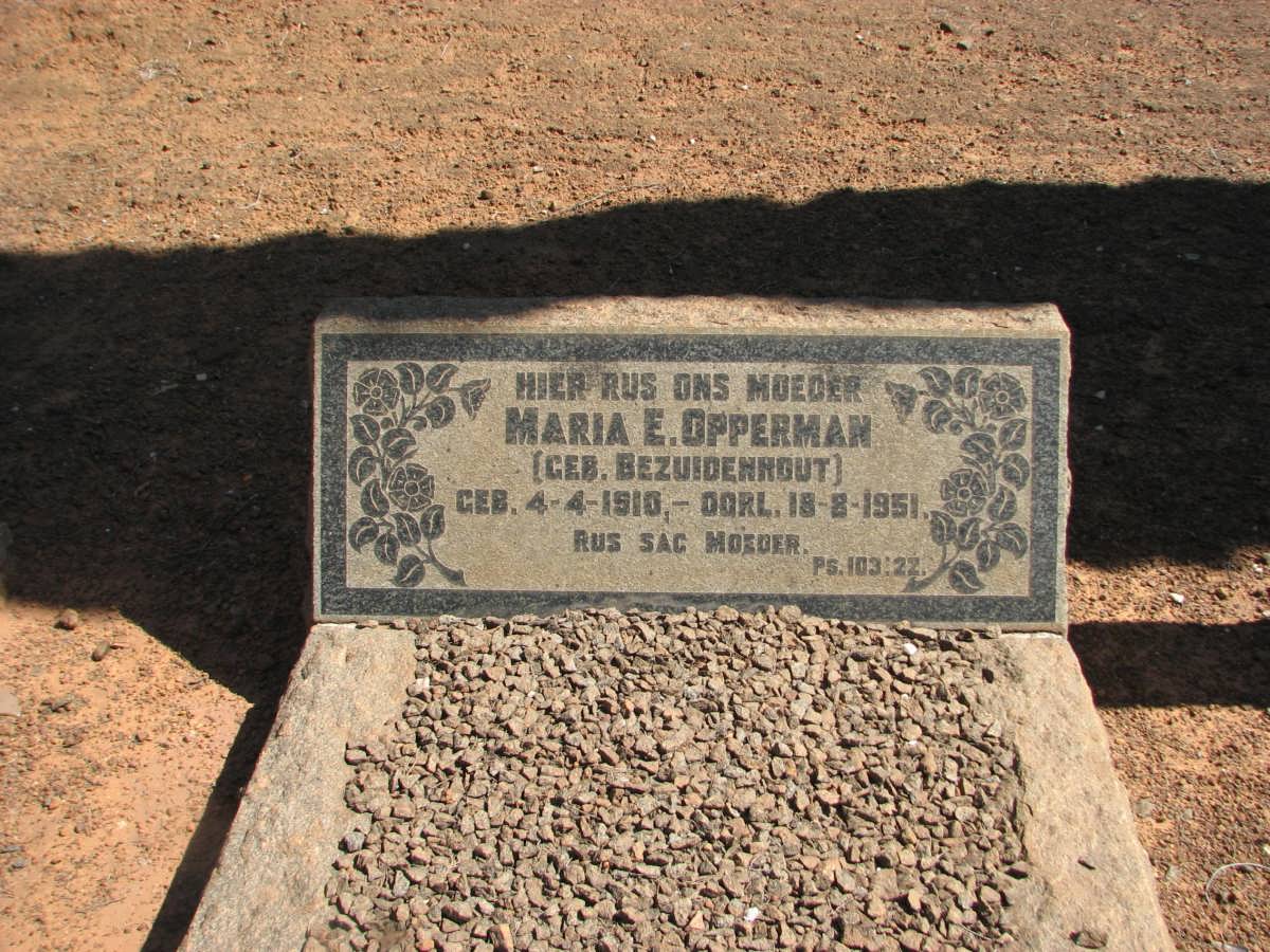 OPPERMAN Maria E. nee BEZUIDENHOUT 1910-1951
